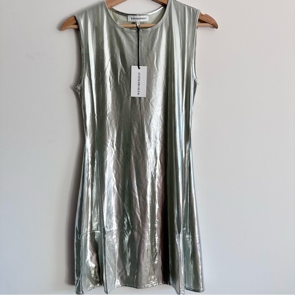 WeWoreWhat Silver Metallic Mini Dress NWT Medium - Picture 4 of 8